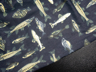 precut-1-metre-blue-sharks-printed-cotton-flannel-fabric