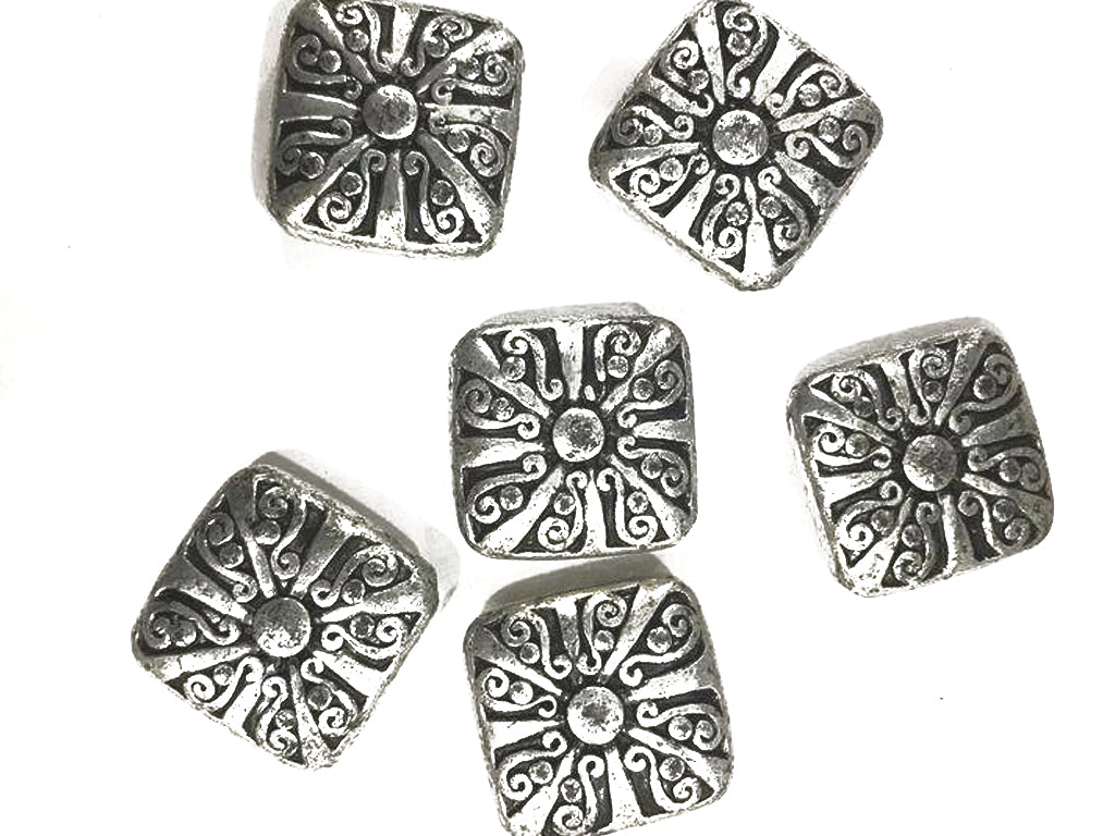 antique-silver-square-shaped-plastic-beads