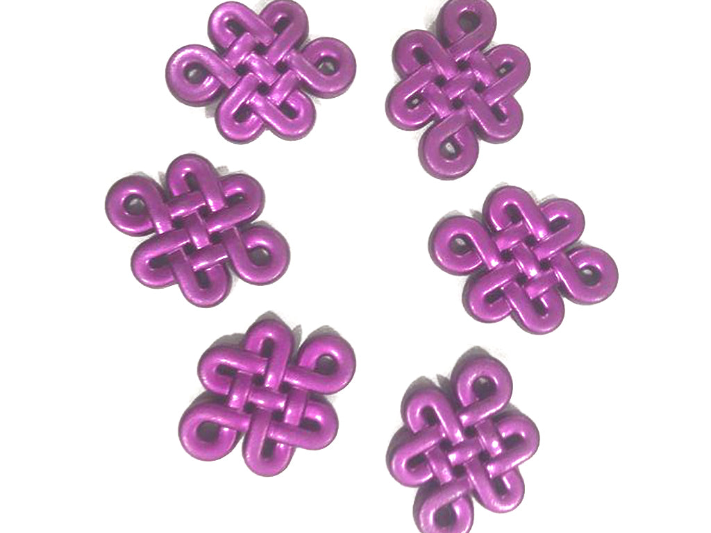 butterfly-shaped-spray-magenta-plastic-beads