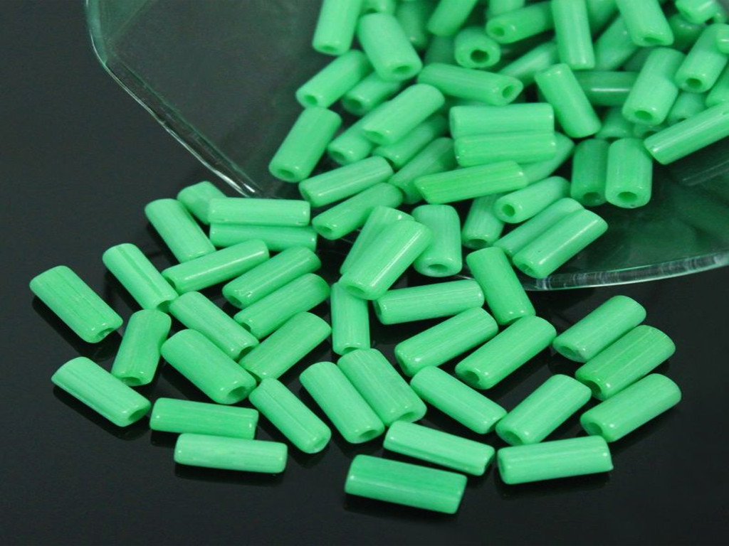 green-tube-ceramic-beads-1