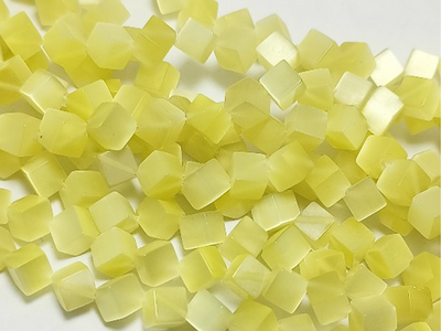 Yellow Monalisa Cube Stone Beads