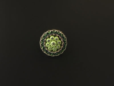 green-designer-studs-acrylic-buttons-stc301019689