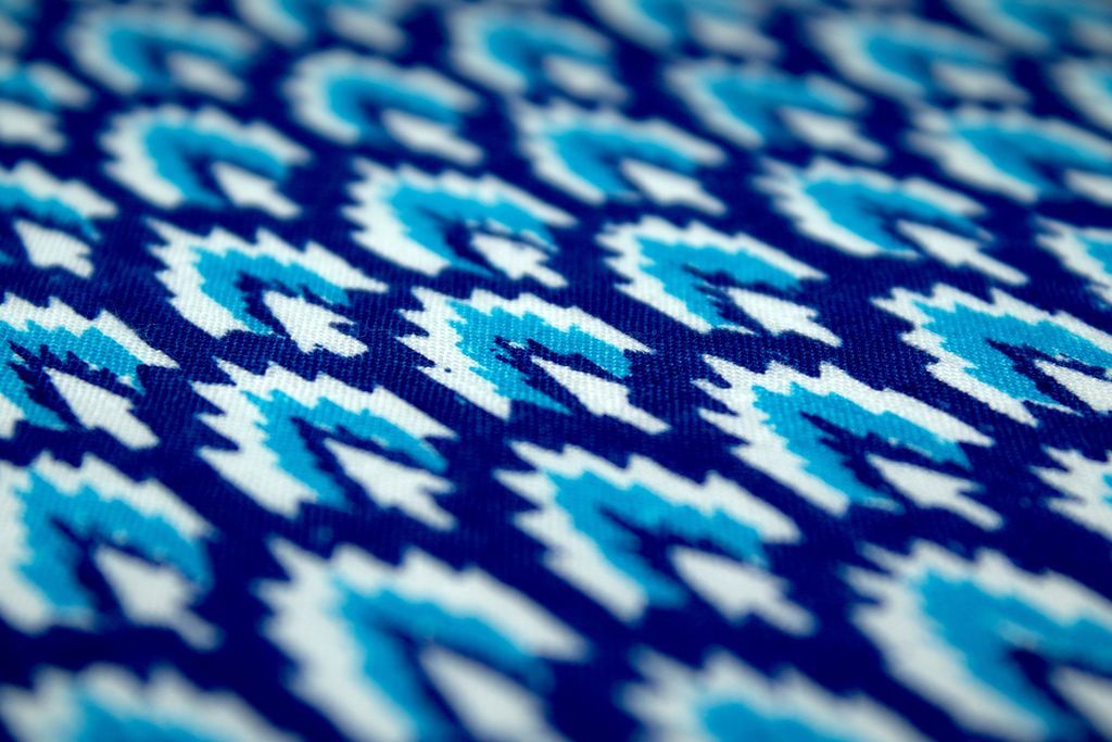 blue-motif-printed-pure-cotton-fabric