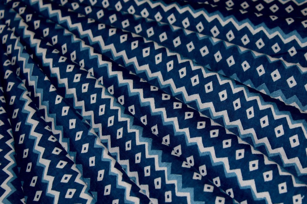 blue-chevron-printed-pure-cotton-fabric