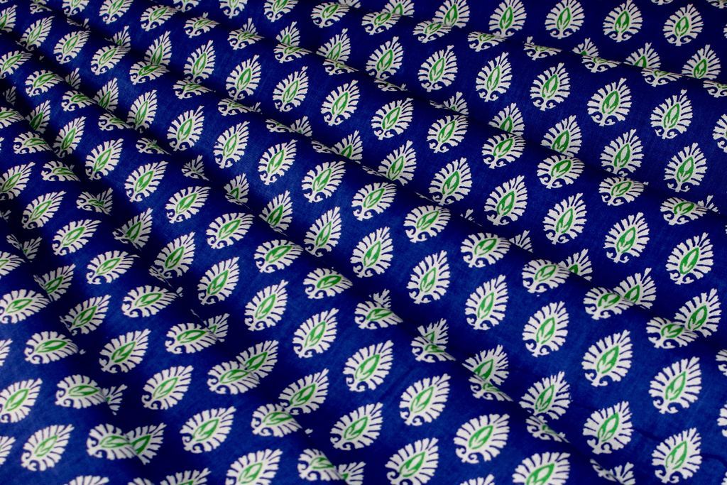 blue-floral-printed-pure-cotton-fabric-1