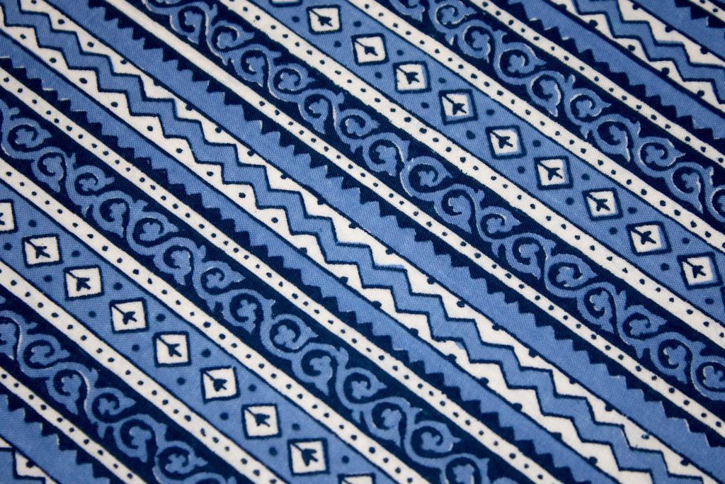 blue-chevron-stripes-printed-pure-cotton-fabric