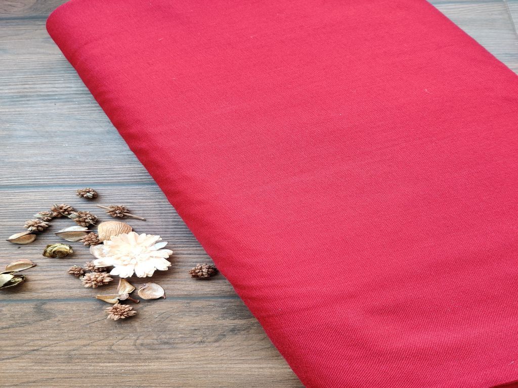 maroon-plain-premium-wool-fabric