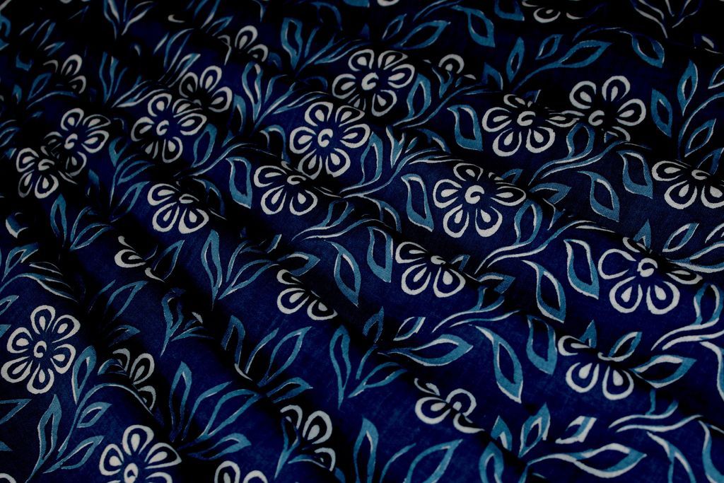 navy-blue-floral-printed-pure-cotton-fabric-2