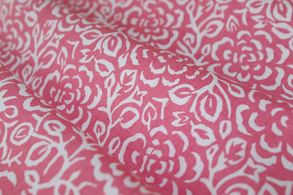 pink-floral-printed-pure-cotton-fabric-1