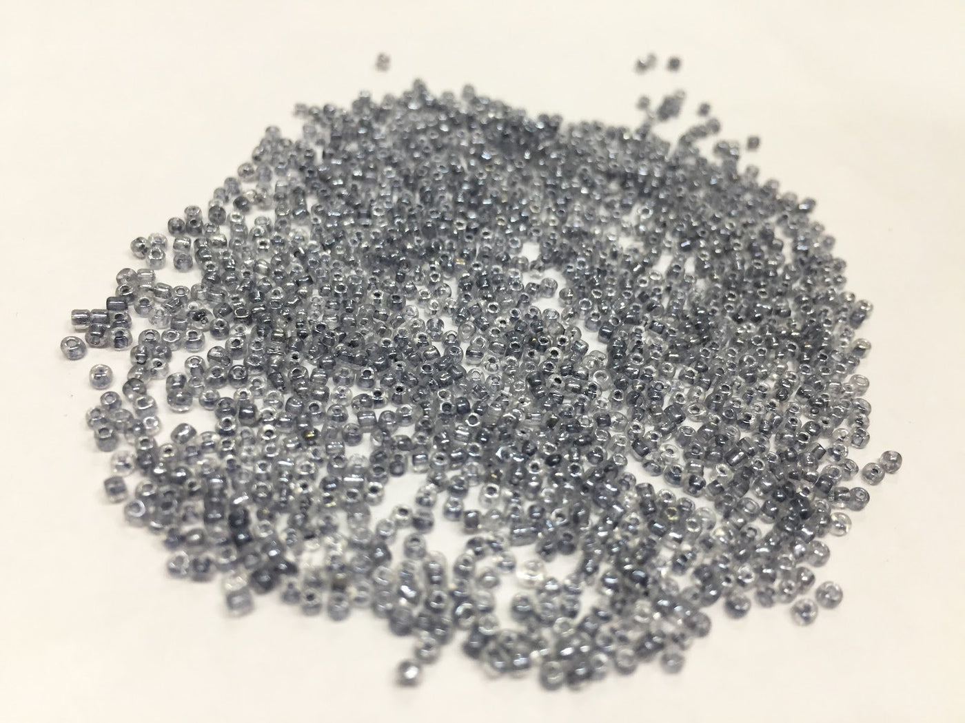 premium-grey-inside-round-rocaille-glass-beads-15-0