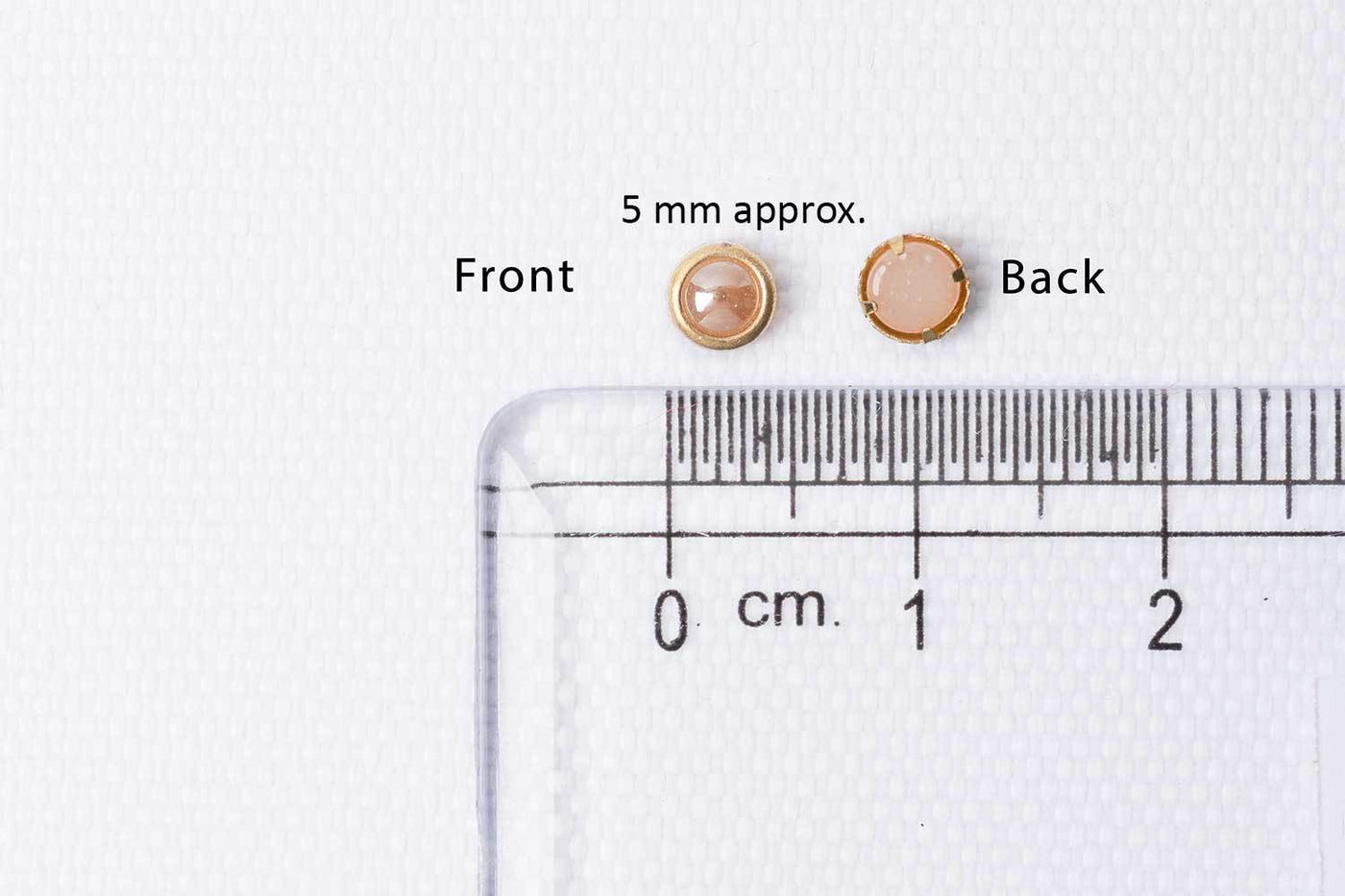 peach-color-circle-shape-with-golden-frame-hotfix