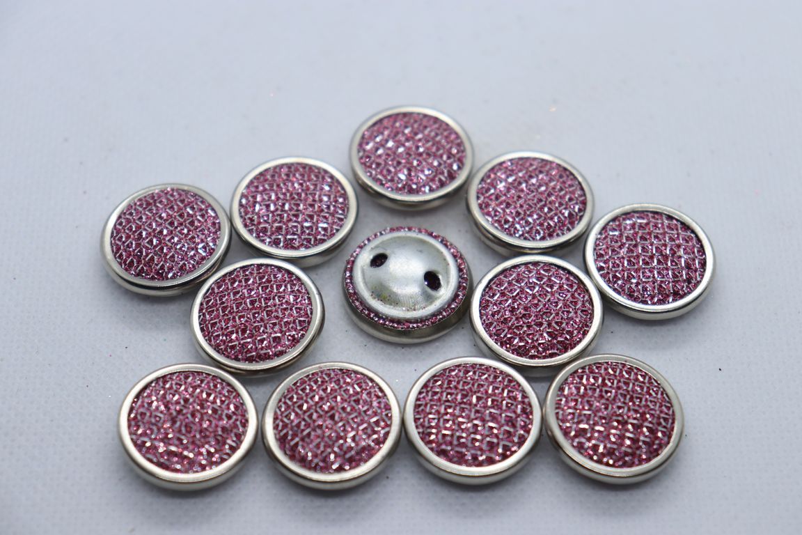 pink-metal-ring-sugar-design-coat-button