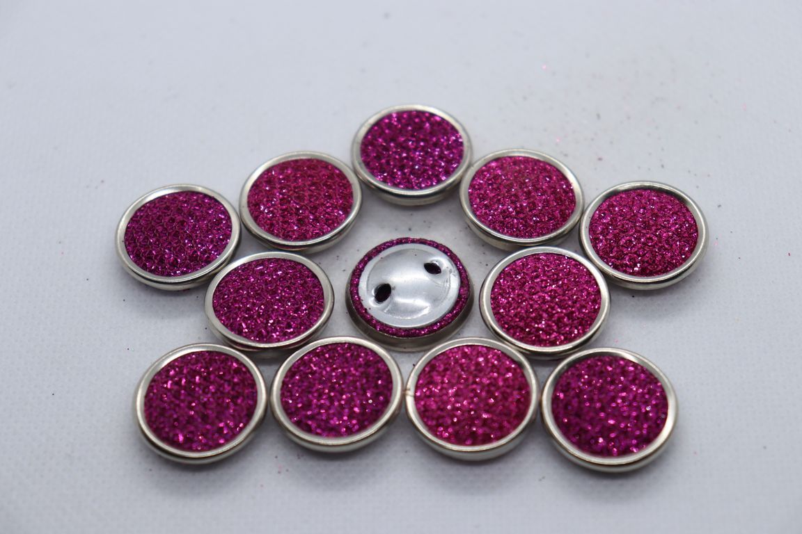 baby-pink-metal-ring-sugar-design-coat-button