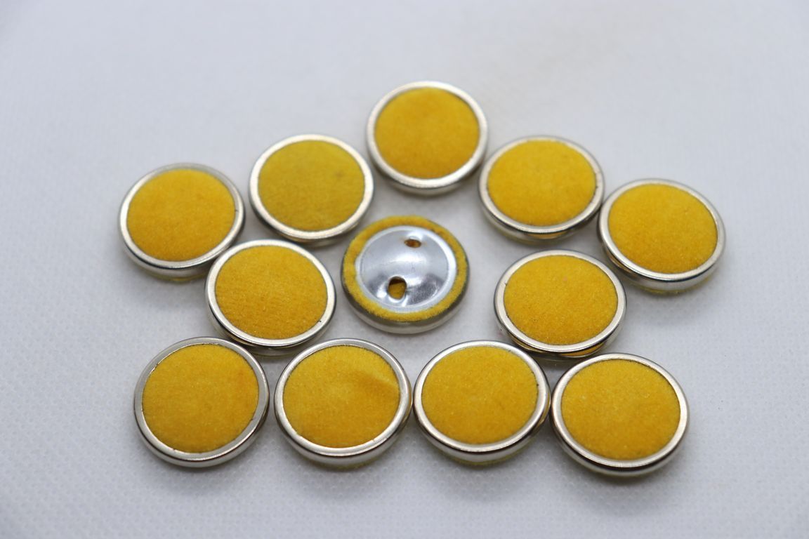 yellow-metal-ring-velvet-design-coat-button