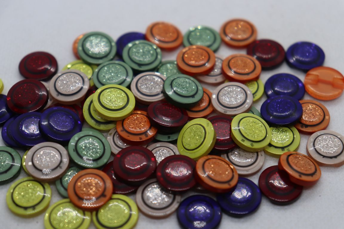 assorted-pack-of-hat-design-fancy-buttons