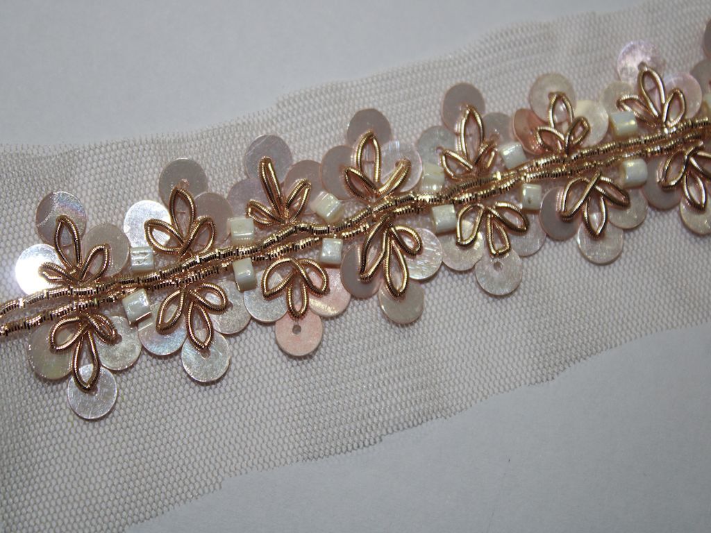 handwork-fancy-sequin-trim-6