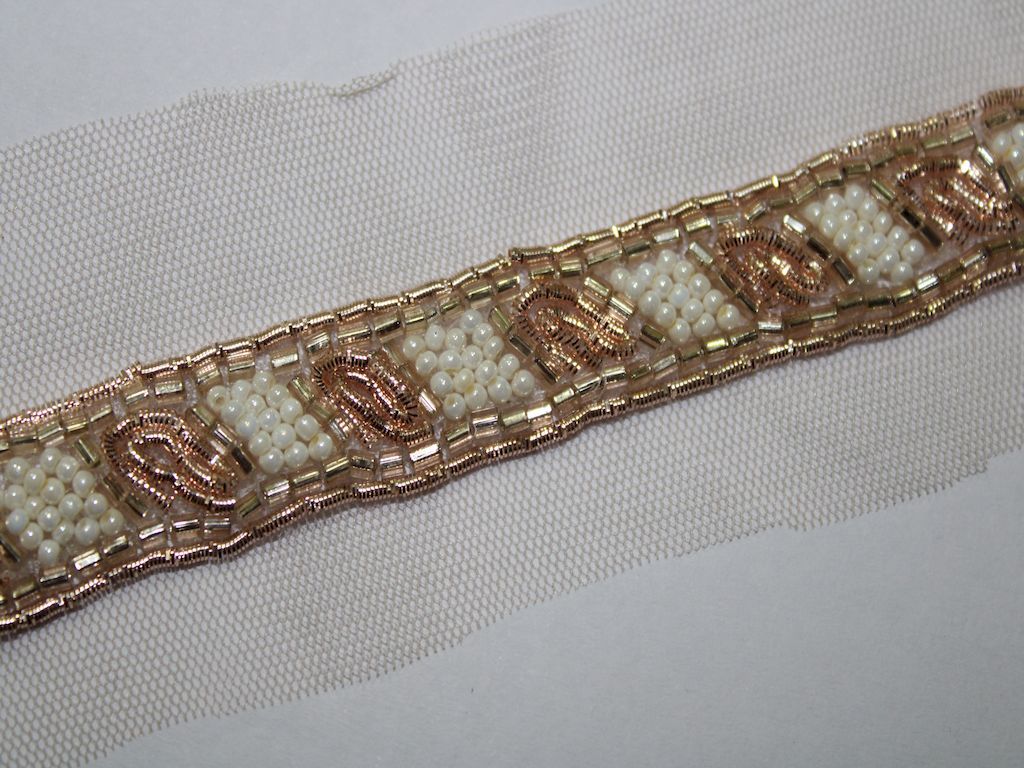 handwork-fancy-sequin-trim-12