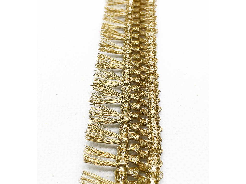 golden-tassel-embroidered-border