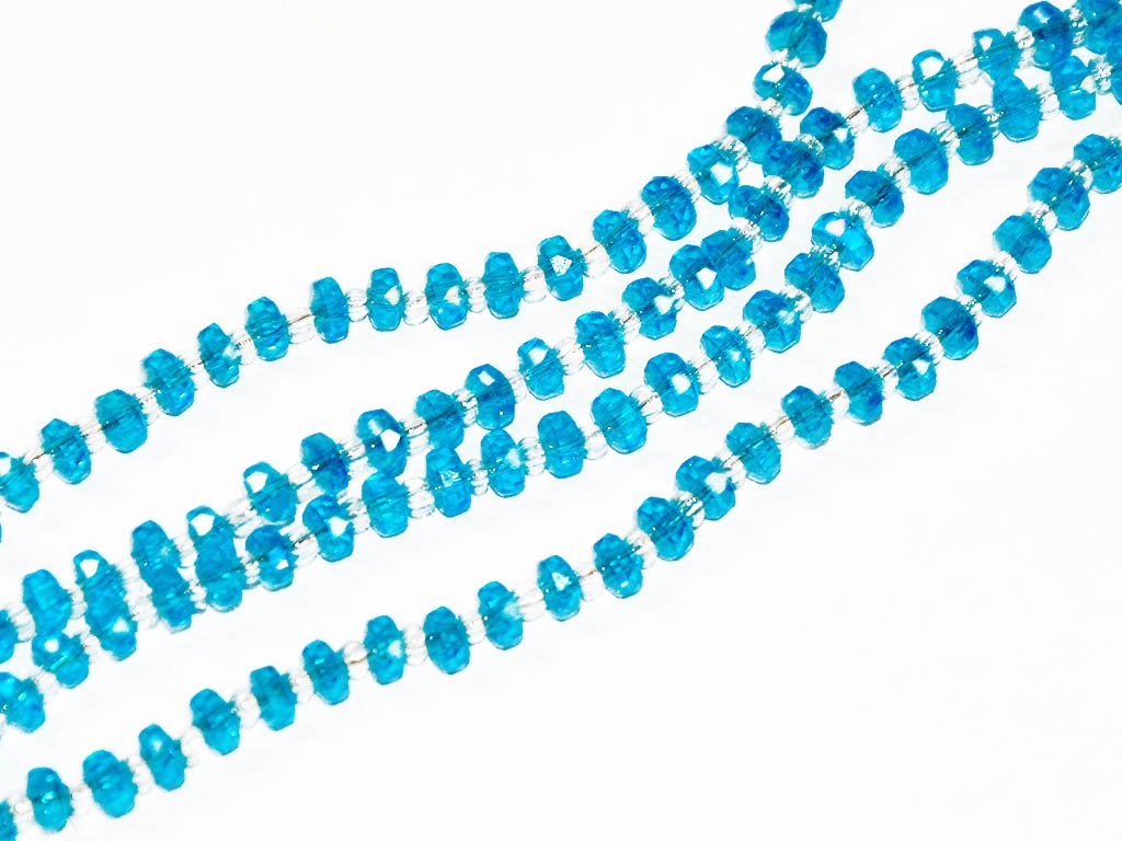 light-blue-transparent-crystal-tyre-beads