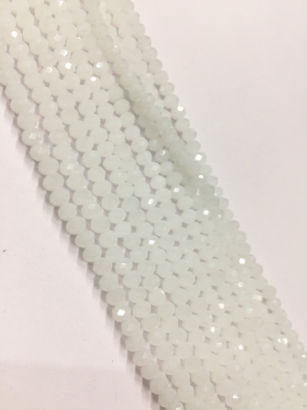 white-opaque-tyre-crystal-glass-beads-1