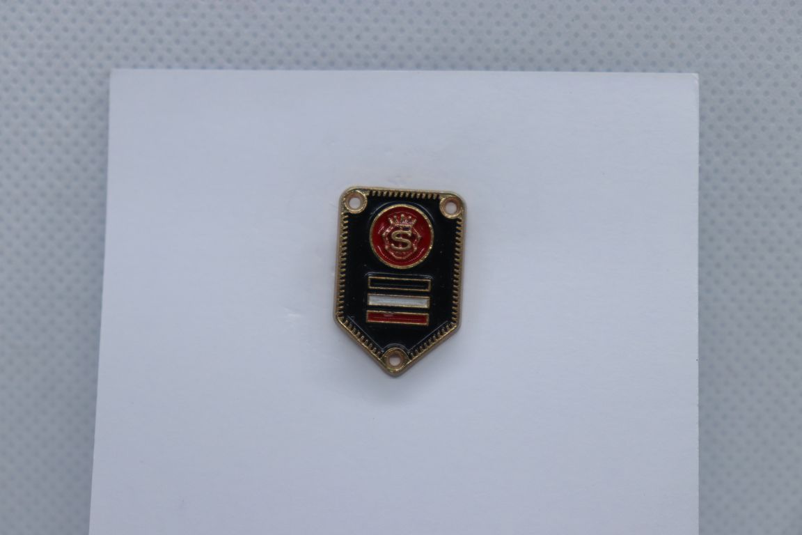 s-badge-design-imitation-jewellery-lapel-pin