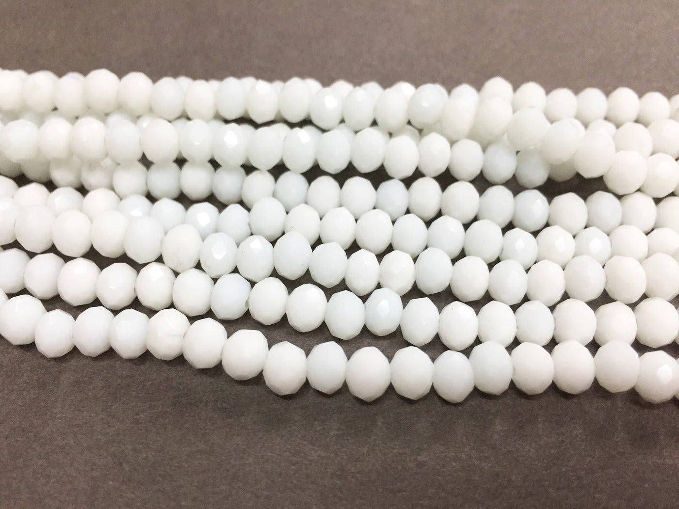 white-opaque-tyre-crystal-glass-beads-2