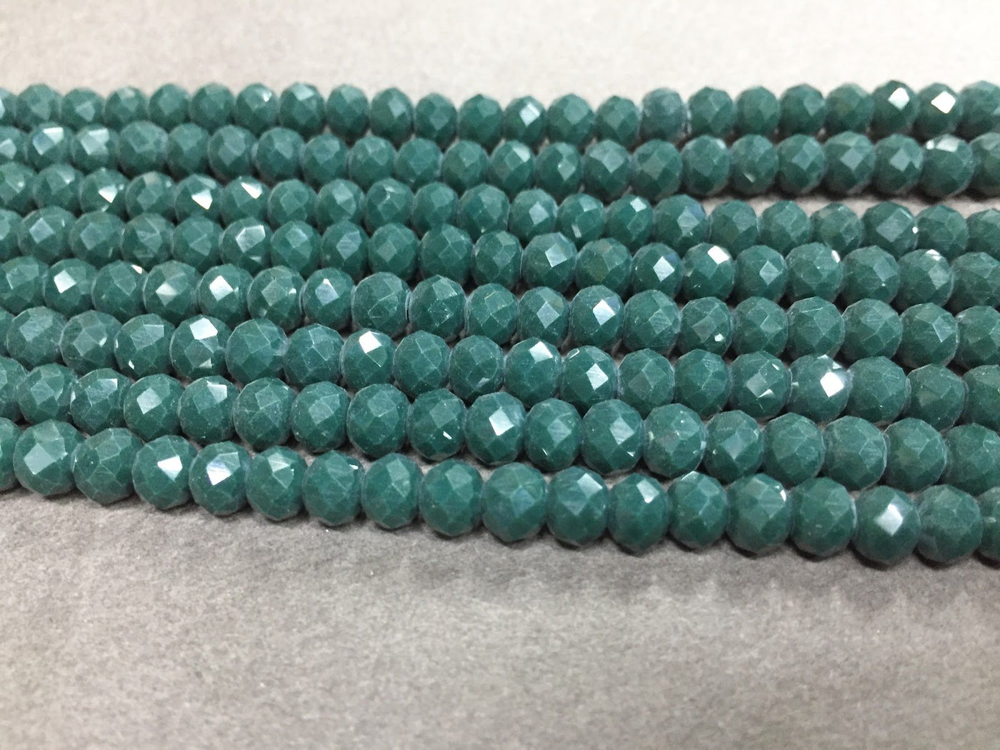 dark-green-opaque-tyre-crystal-glass-beads-5