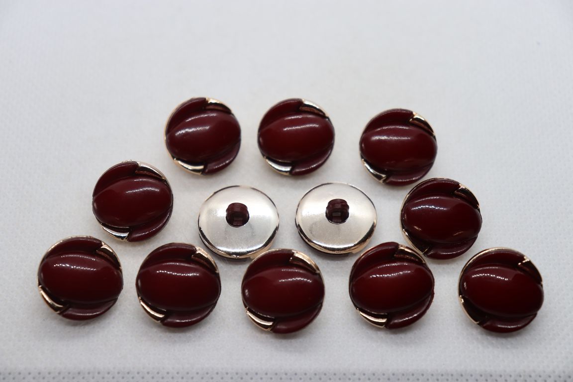 maroon-with-golden-outline-fancy-button