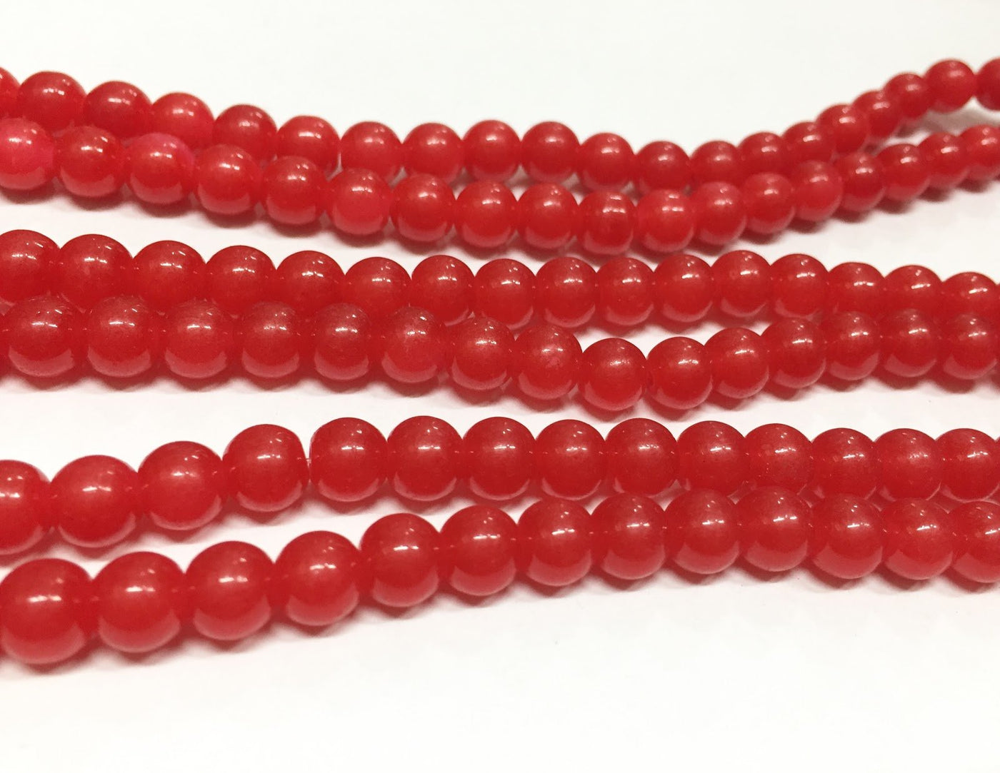 red-spherical-glass-beads-8mm