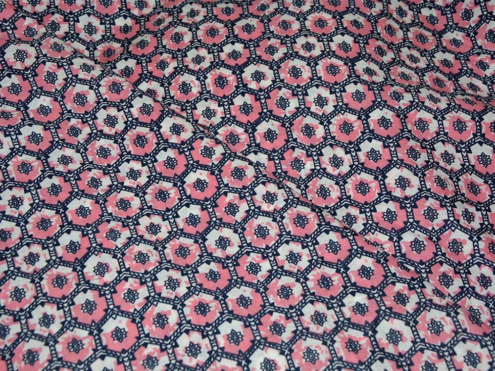 precut-7-5-metre-pink-white-floral-abstract-cotton-poplin-fabric