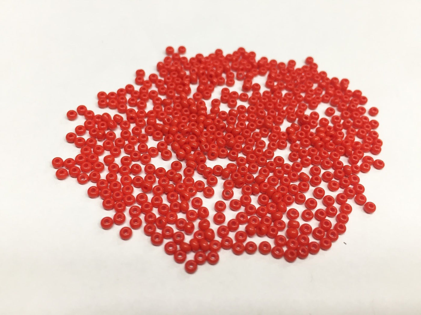 preciosa-red-opaque-round-rocaille-seed-beads