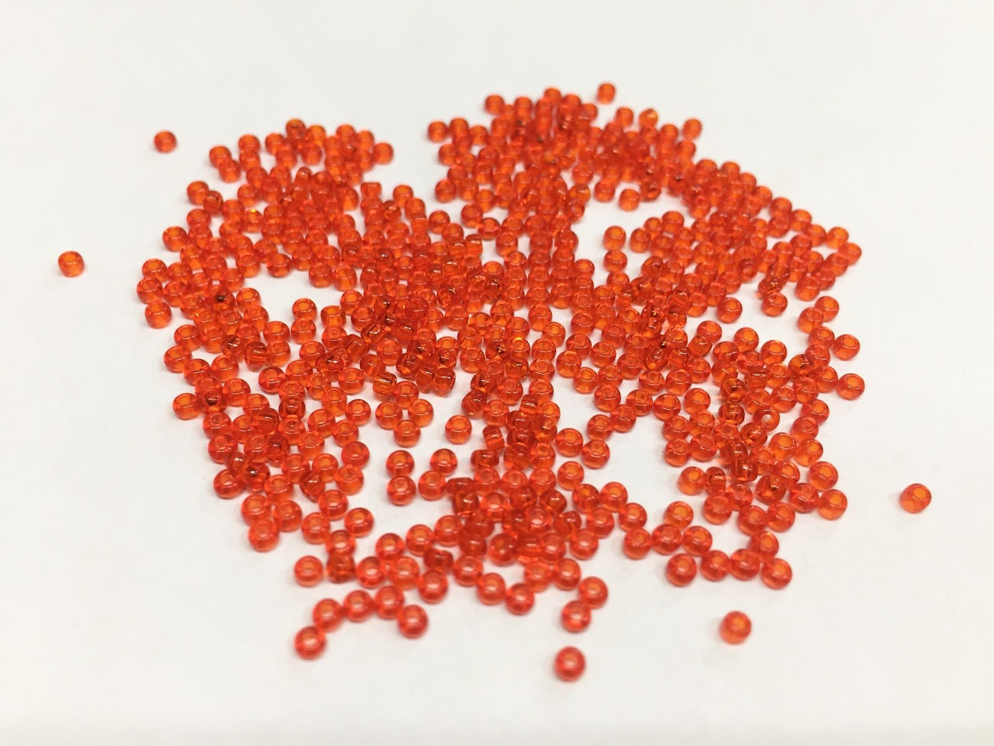 preciosa-bright-red-transparent-round-rocaille-seed-beads