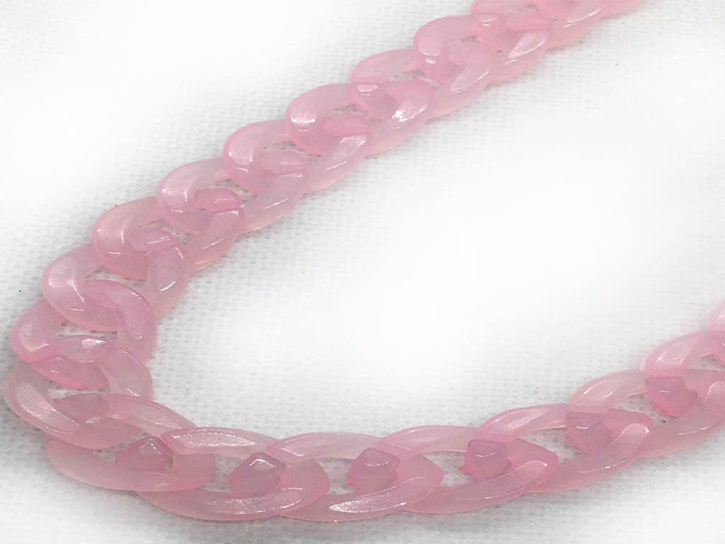 baby-pink-transparent-plastic-chains