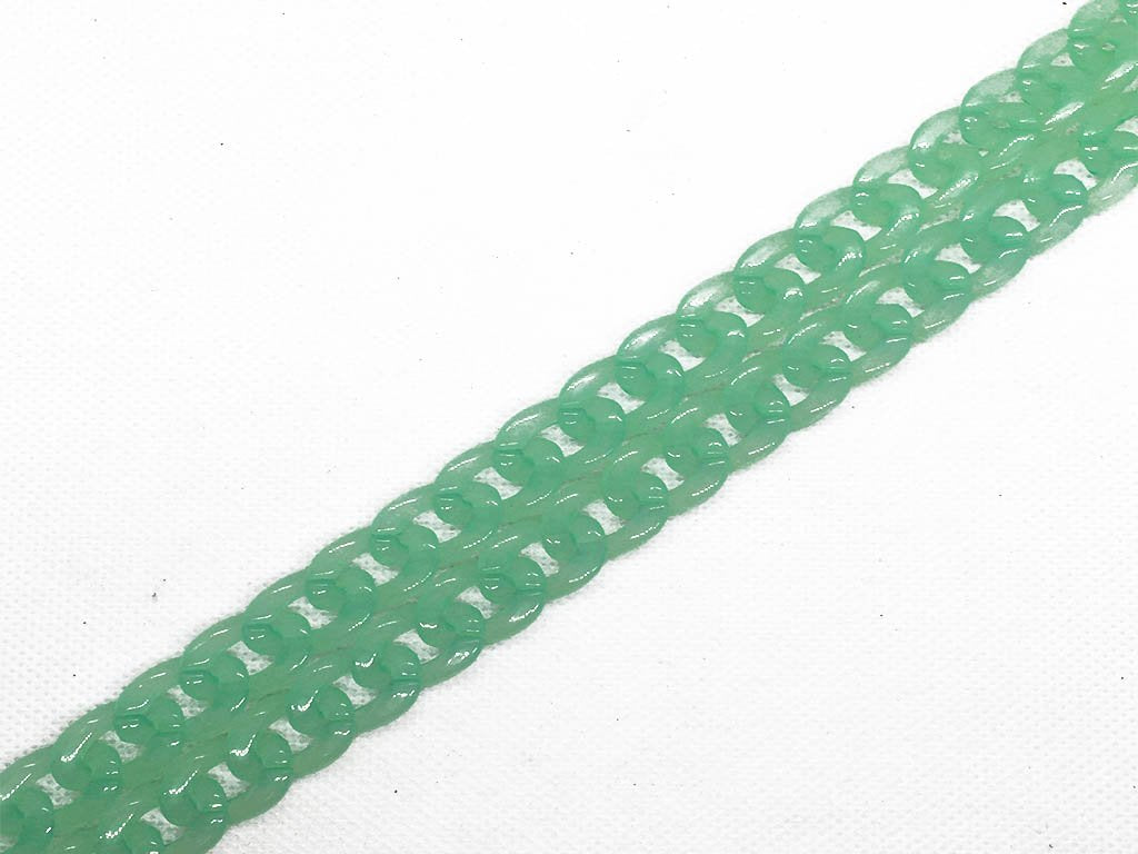 light-green-transparent-plastic-chains