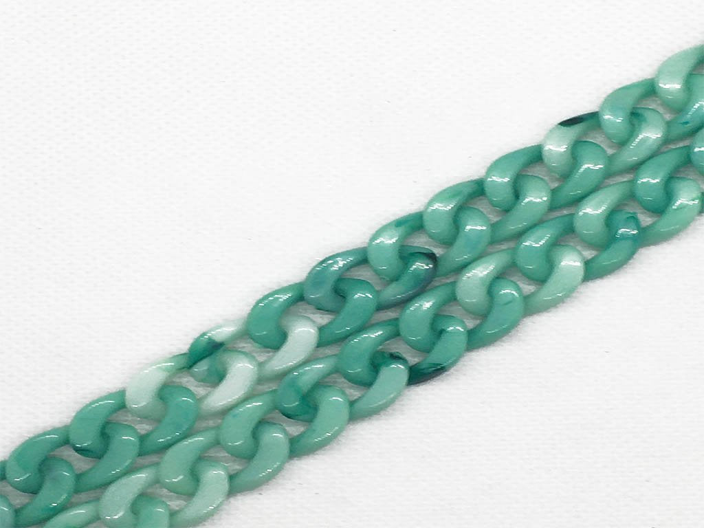 green-dual-shade-plastic-chains-1