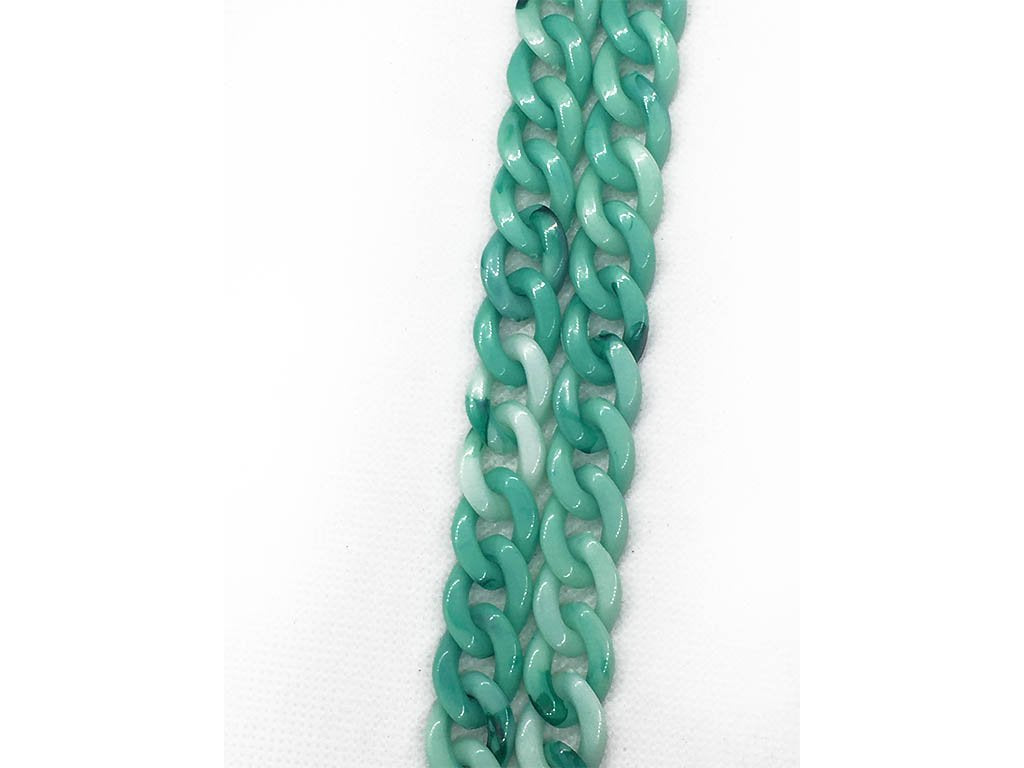 green-dual-shade-plastic-chains-1