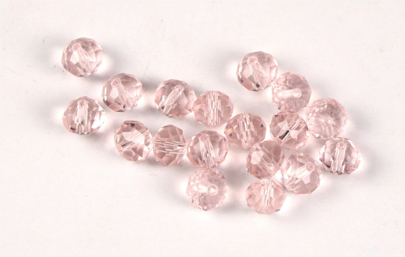 faceted-spherical-glass-beads-8x10-mm