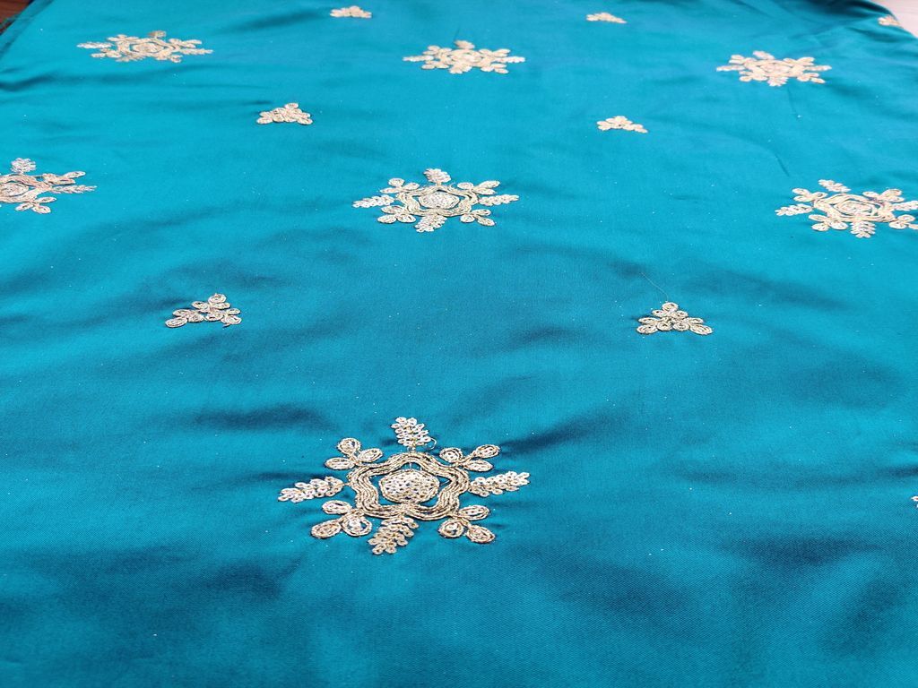 blue-dual-shaded-soft-taffeta-silk-with-golden-dori-motifs-allover