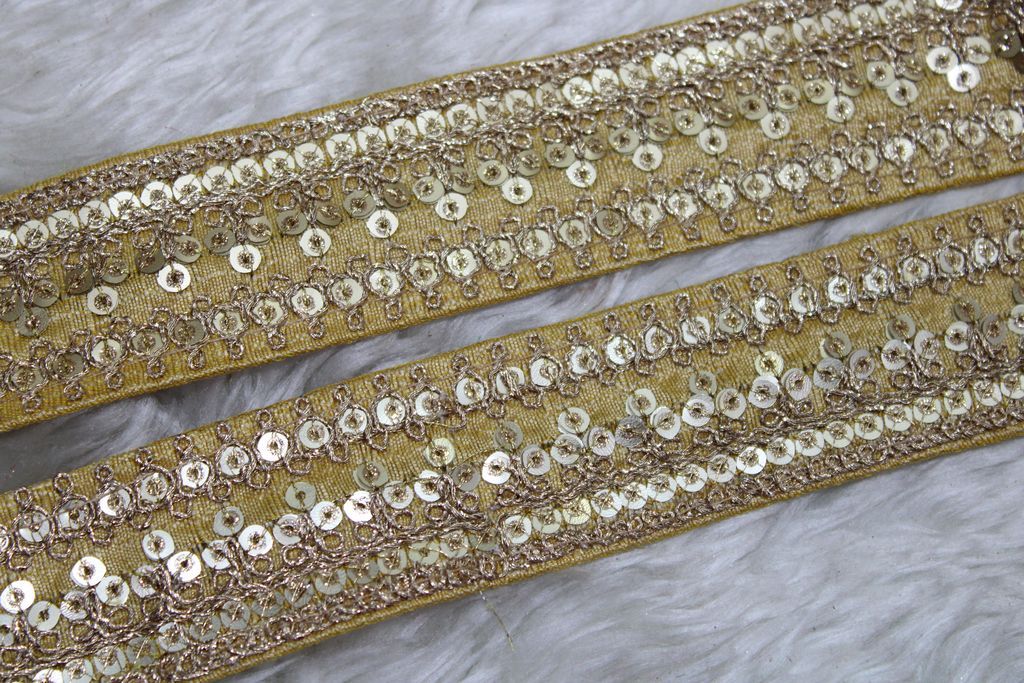 golden-fancy-zari-work-lace