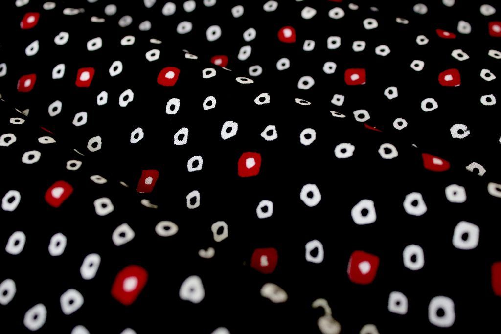 black-red-abstract-bandhini-printed-pure-cotton-fabric