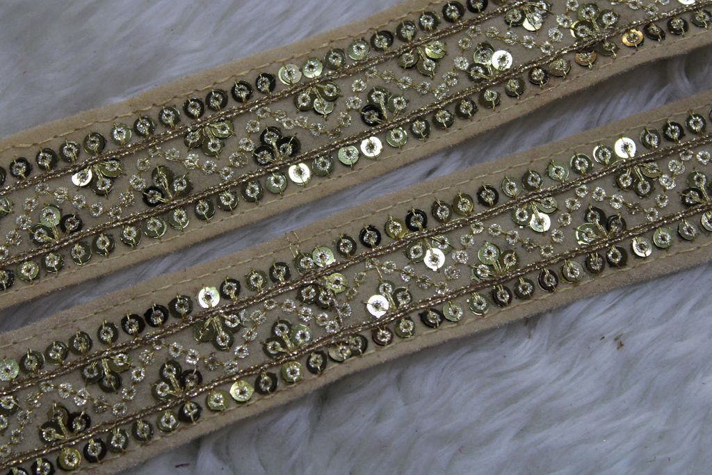 beige-sequin-trim