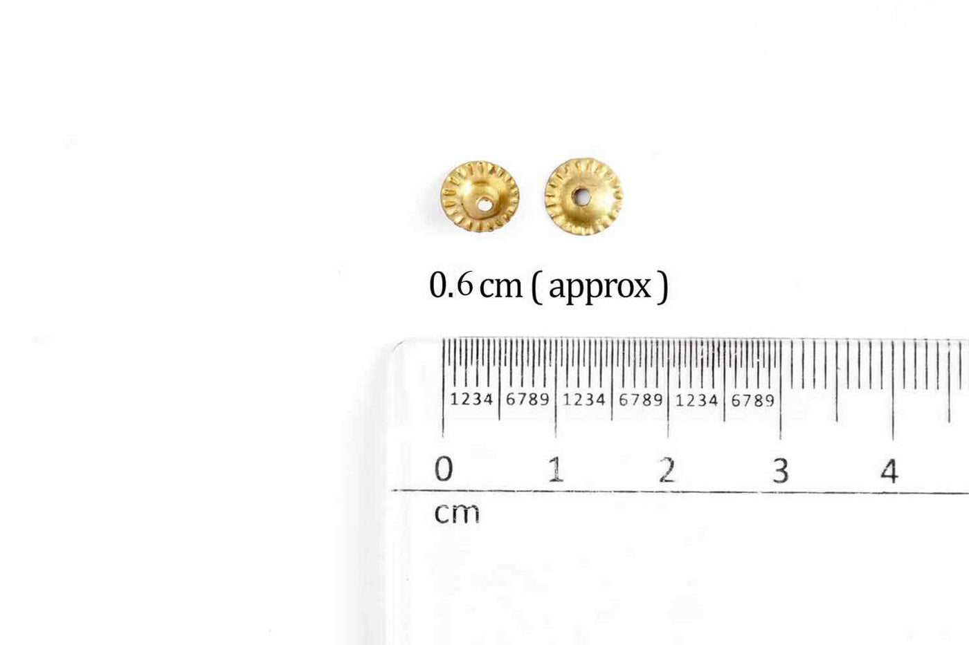 golden-color-round-shape-metal-sequins-1