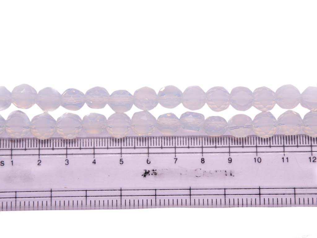 transparent-spherical-crystal-beads