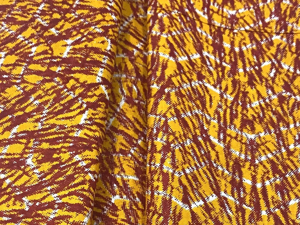 yellow-brown-abstract-printed-pure-cotton-fabric