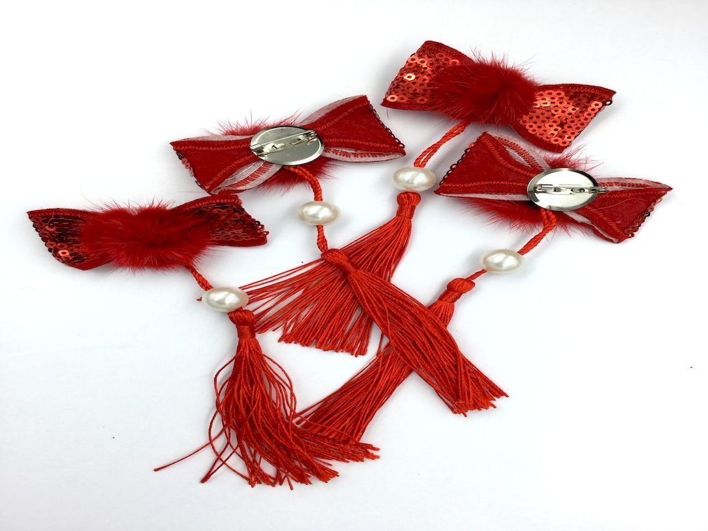 red-colour-broach-with-bow-design