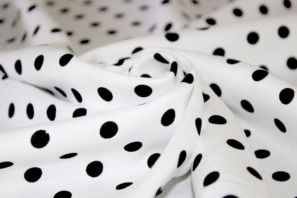 black-white-polka-dots-printed-pure-cotton-rayon-fabric