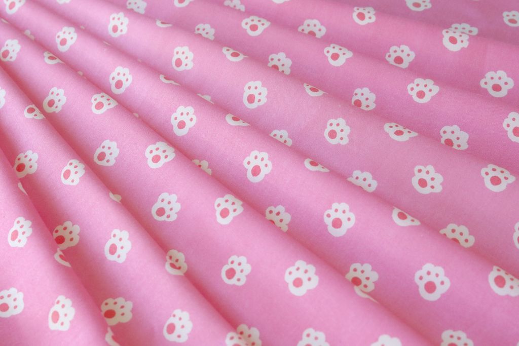 pink-white-paws-kids-print-pure-cotton-rayon-fabric