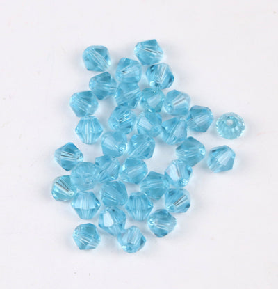 turquoise-faceted-glass-beads