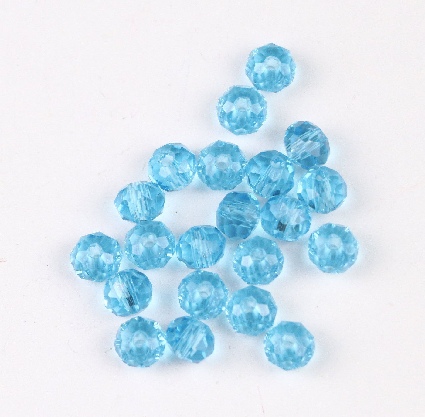 turquoise-faceted-glass-beads-2