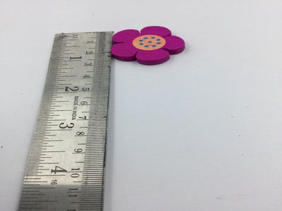 flower-shaped-wooden-button-with-side-hole-that-will-looks-beautiful-on-garments-art-and-craft-etc